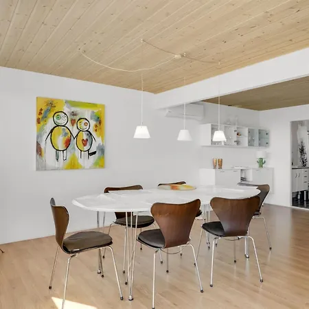 Dunja - 200m To The Fjord By Interhome